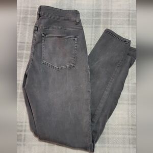 Maurices Gray Women's Jeans Small, Long